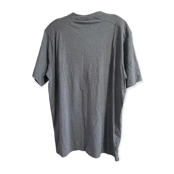 Tasc mens grey shirt - Picture 2 of 3